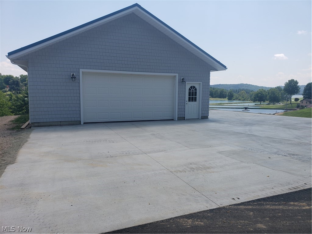 56269 Lakeview Drive Senecaville OH 43780