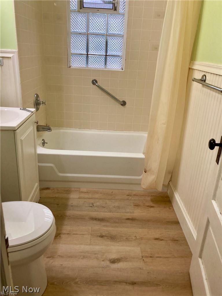 4302 Woburn Avenue Cleveland OH 44109