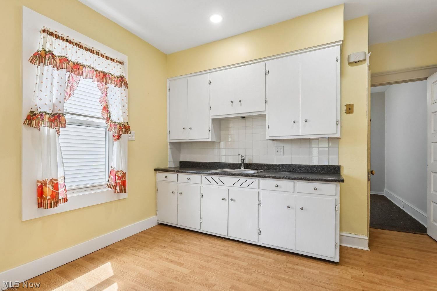 4302 Woburn Avenue Cleveland OH 44109
