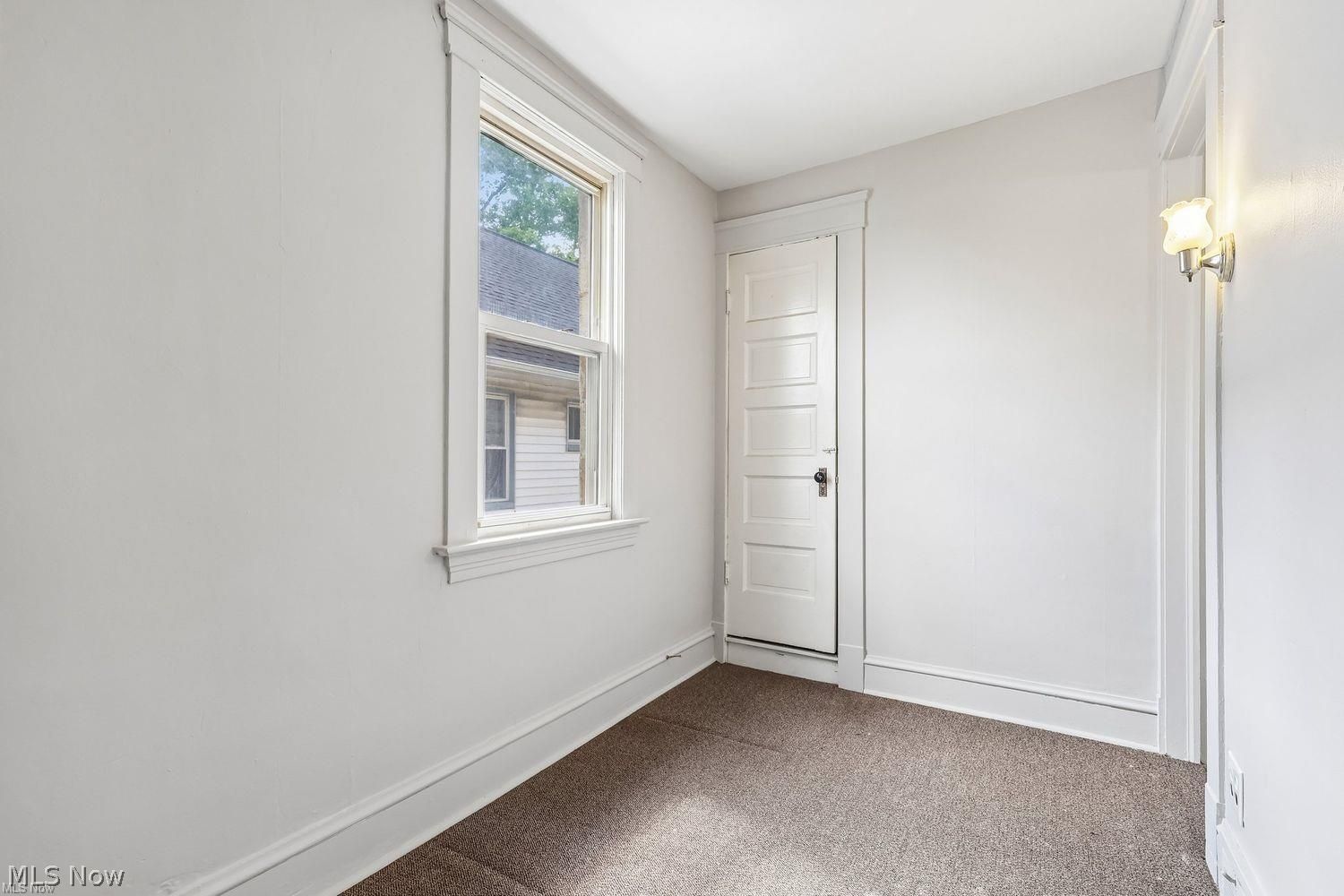 4302 Woburn Avenue Cleveland OH 44109