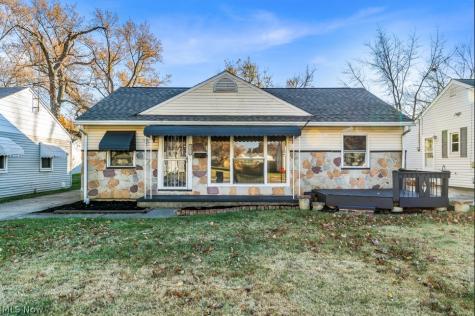 13813 Leroy Avenue Cleveland OH 44135