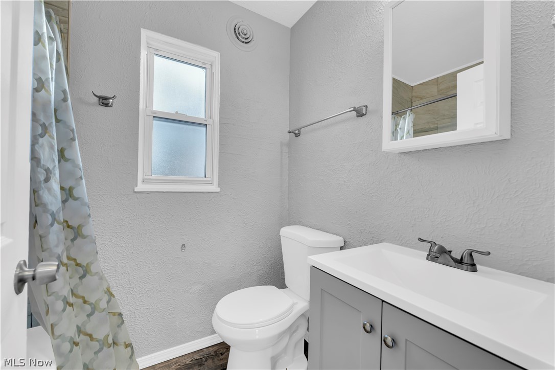13813 Leroy Avenue Cleveland OH 44135