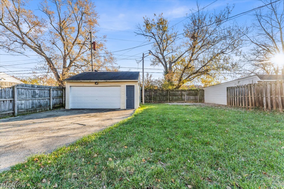 13813 Leroy Avenue Cleveland OH 44135