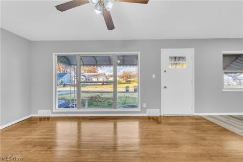 13813 Leroy Avenue Cleveland OH 44135