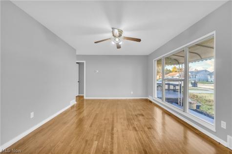 13813 Leroy Avenue Cleveland OH 44135