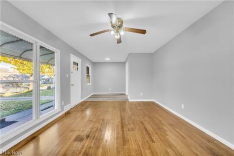 13813 Leroy Avenue Cleveland OH 44135