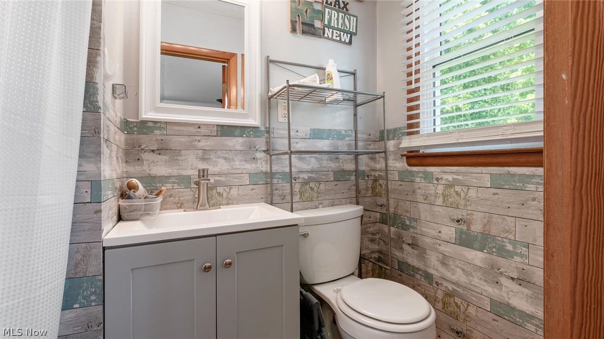 7785 Blackrun Road Nashport OH 43830