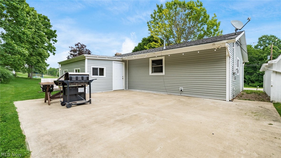 7785 Blackrun Road Nashport OH 43830