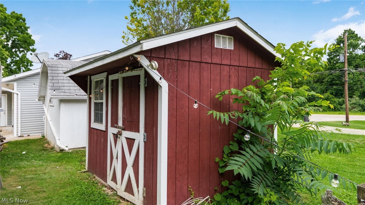 7785 Blackrun Road Nashport OH 43830