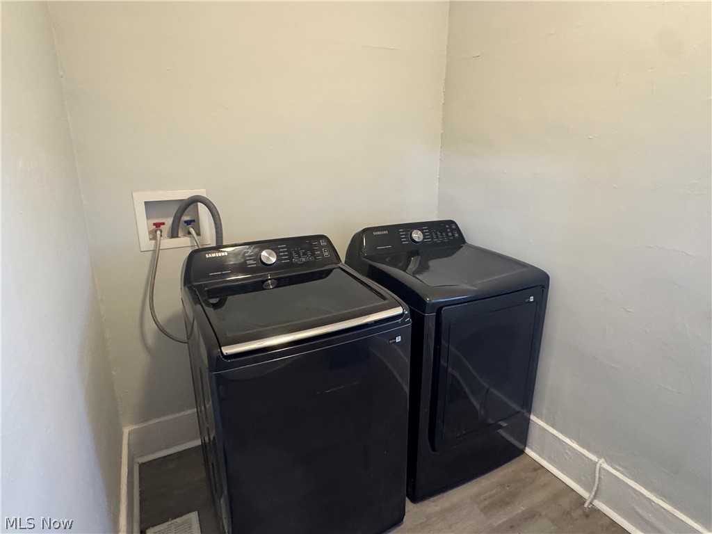 2020 Corning Avenue Cleveland OH 44109
