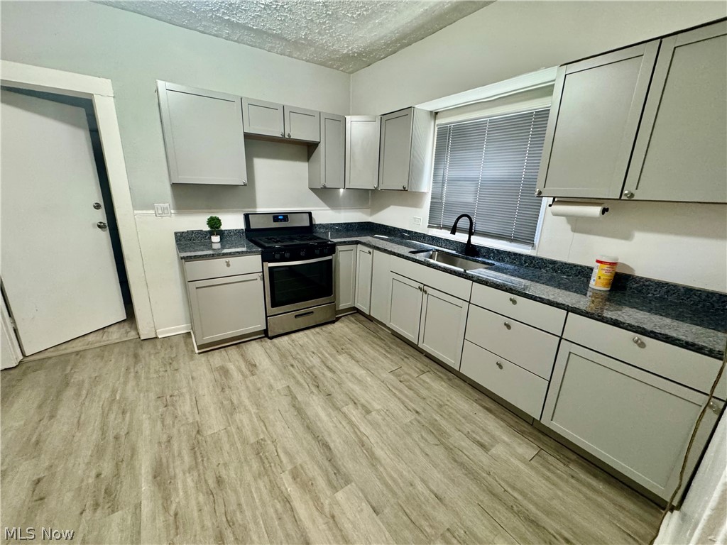 2020 Corning Avenue Cleveland OH 44109