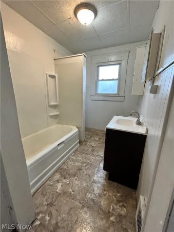 2516 Sunset Boulevard Steubenville OH 43952
