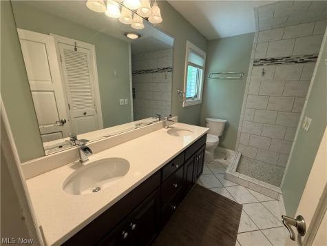 6803 Cranbrook Brecksville OH 44141