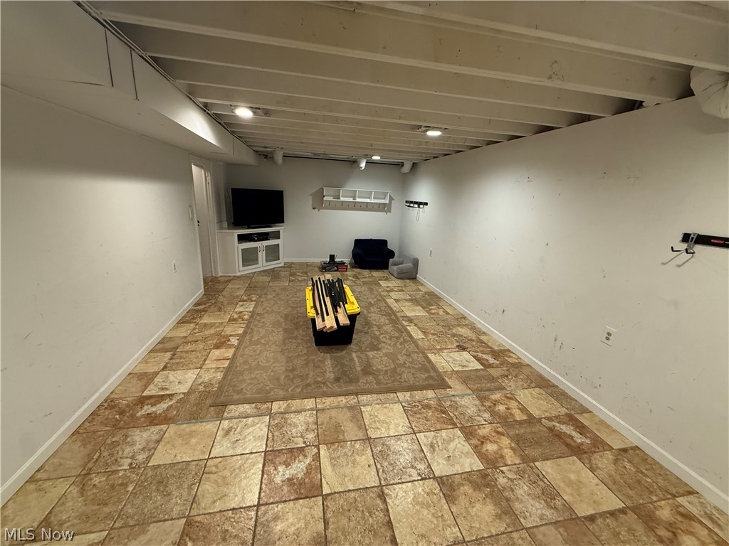 6803 Cranbrook Brecksville OH 44141