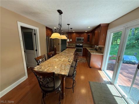 6803 Cranbrook Brecksville OH 44141