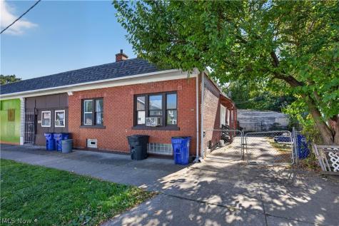 9901 Loretta Avenue Cleveland OH 44102