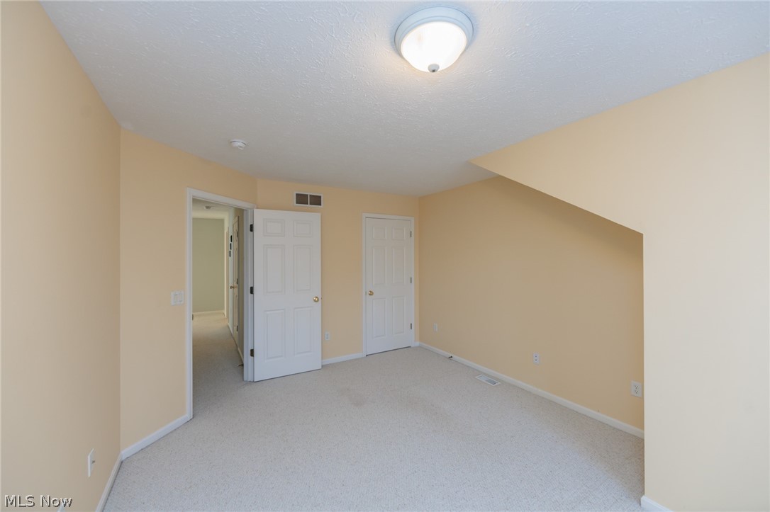 2538 Wyndgate Court Westlake OH 44145