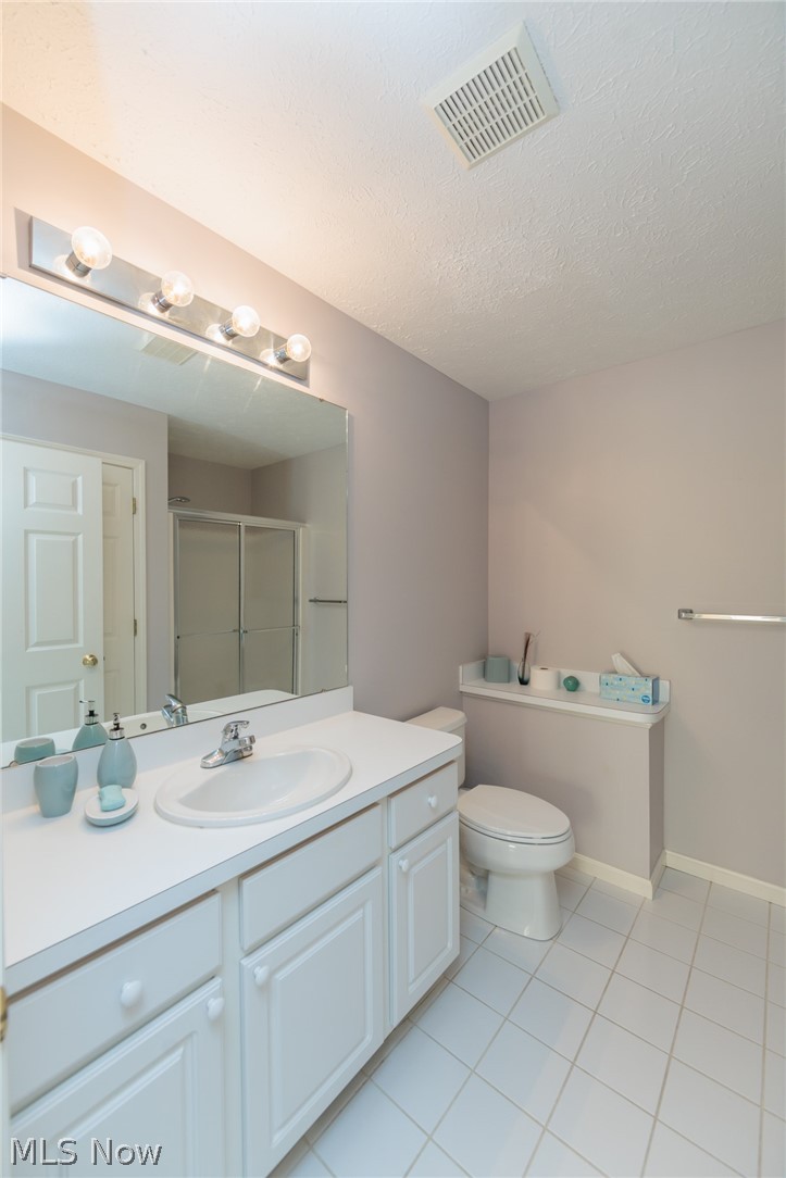 2538 Wyndgate Court Westlake OH 44145