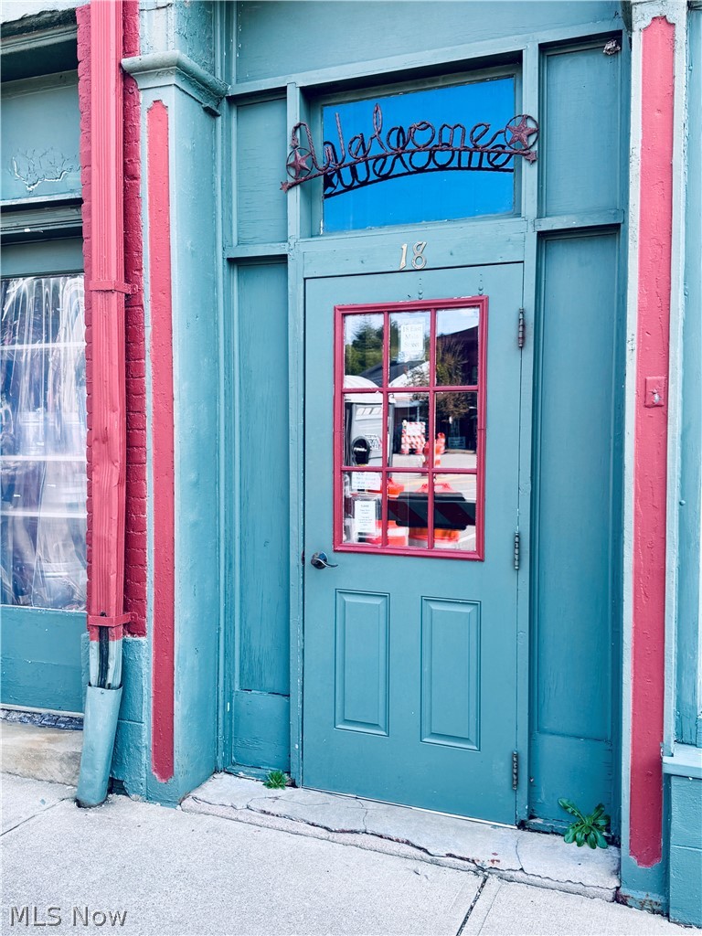 18 E Main Street Mcconnelsville OH 43756