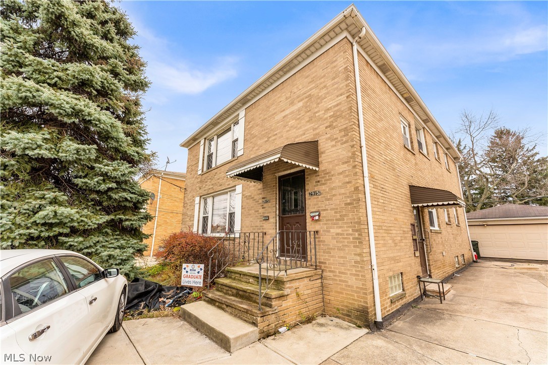 2915 Snow Road Parma OH 44134