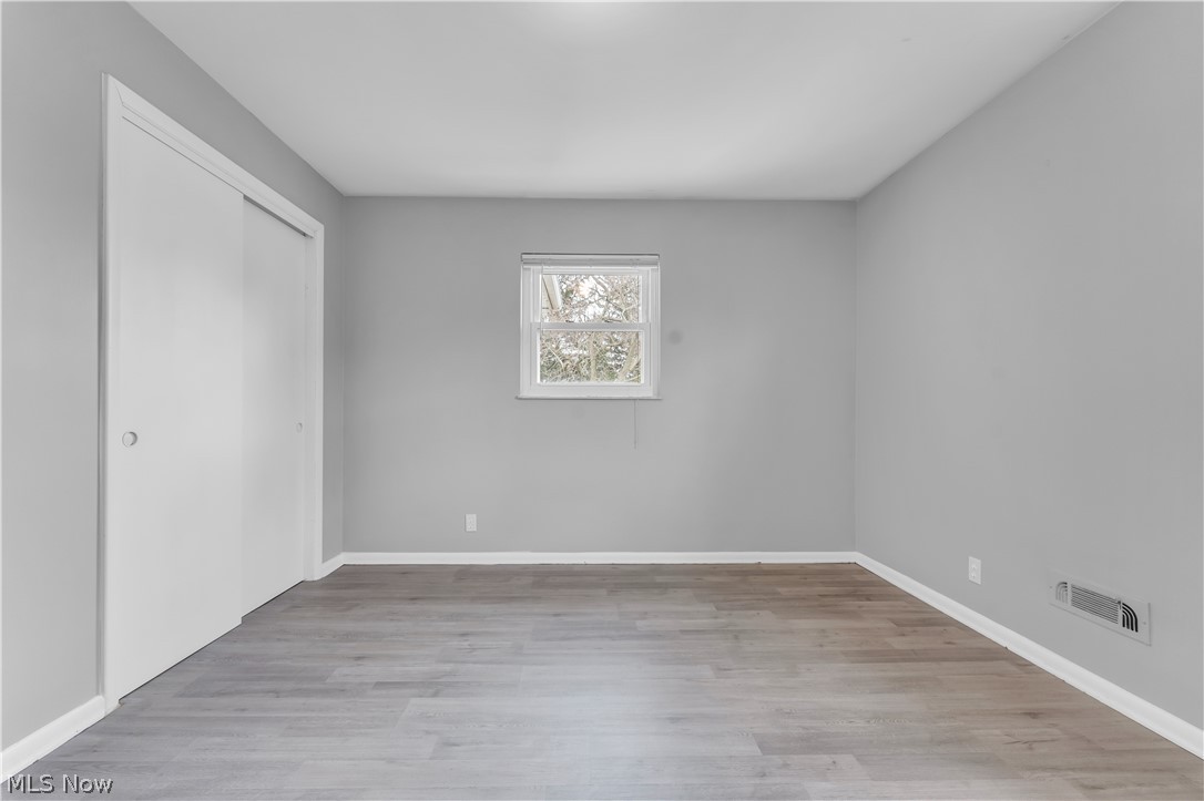 2915 Snow Road Parma OH 44134