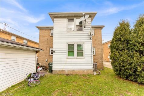 2915 Snow Road Parma OH 44134