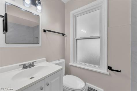 12817 Oak Park Boulevard Garfield Heights OH 44125