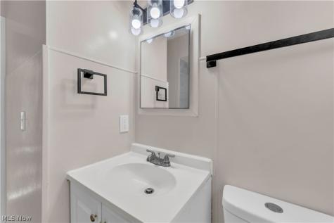 12817 Oak Park Boulevard Garfield Heights OH 44125