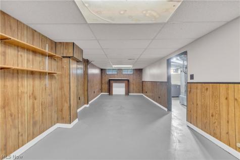 12817 Oak Park Boulevard Garfield Heights OH 44125