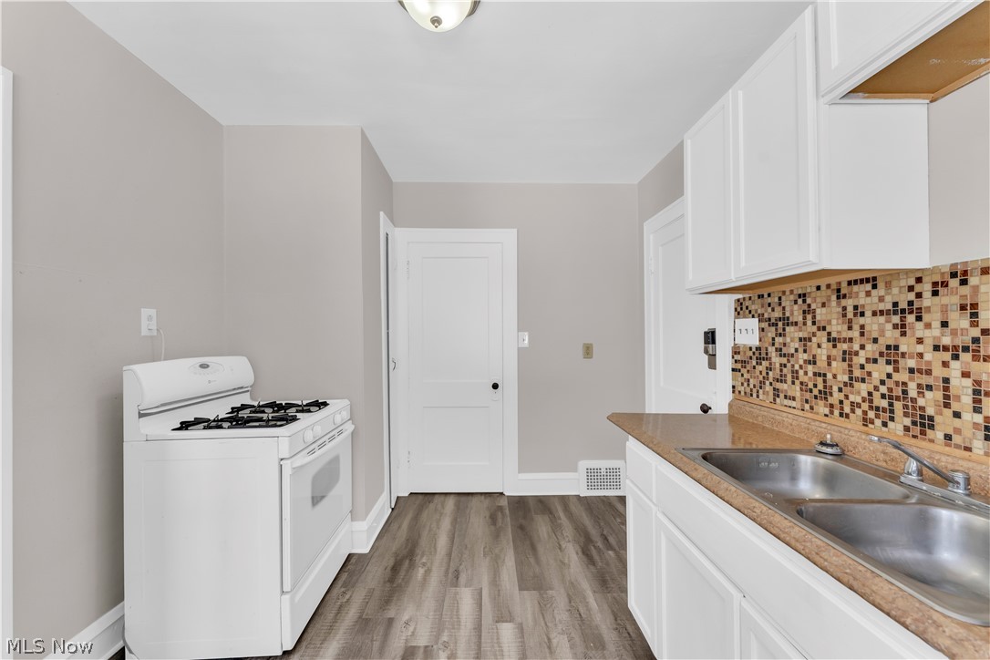 10602 Langton Avenue Garfield Heights OH 44125