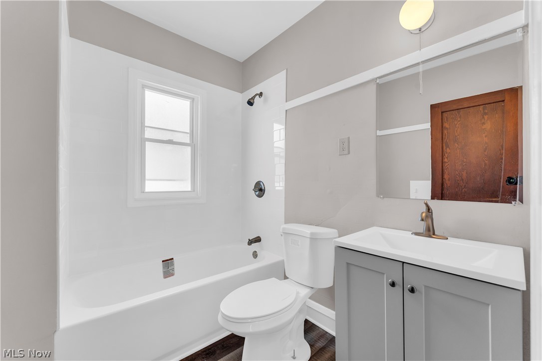 10602 Langton Avenue Garfield Heights OH 44125
