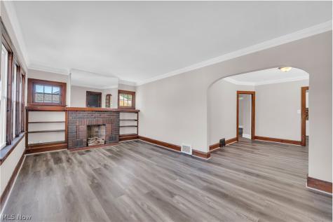 10602 Langton Avenue Garfield Heights OH 44125