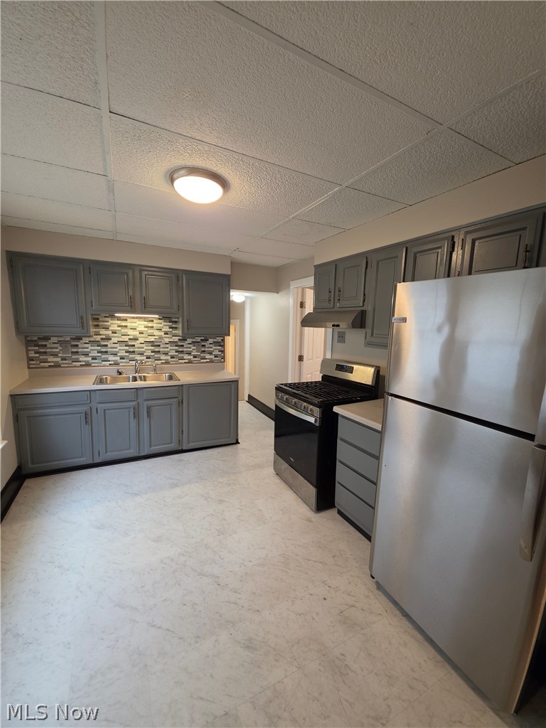 3664 W 48th Street Cleveland OH 44102