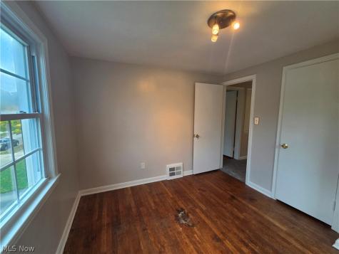 4418 Baintree Road University Heights OH 44118