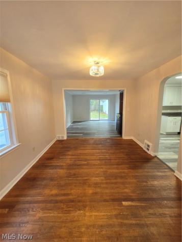 4418 Baintree Road University Heights OH 44118
