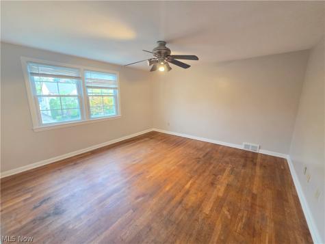 4418 Baintree Road University Heights OH 44118