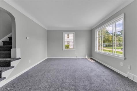 18907 Harlan Drive Maple Heights OH 44137