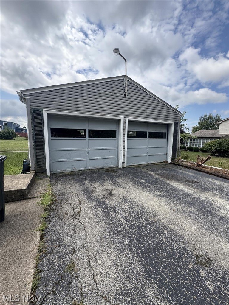 994 Lincoln Avenue Girard OH 44420