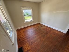 2915 Roanoke Avenue Cleveland OH 44109