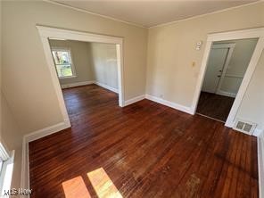 2915 Roanoke Avenue Cleveland OH 44109