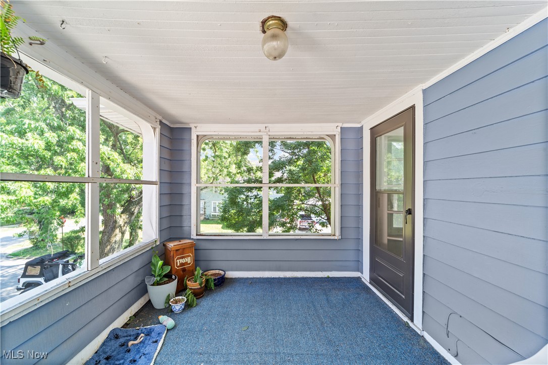 2819 E Derbyshire Road Cleveland Heights OH 44118