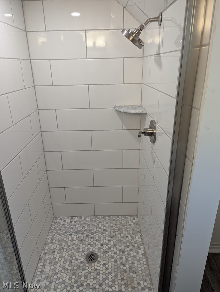 1695 Lee Road Cleveland Heights OH 44118
