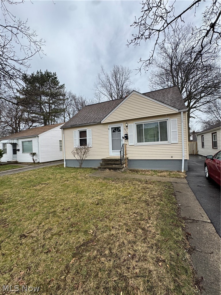 5923 Edgewood Road Cleveland OH 44124
