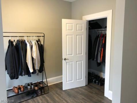 1387 W 69th Street Cleveland OH 44102