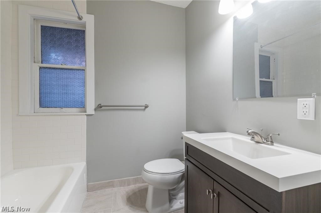 1387 W 69th Street Cleveland OH 44102