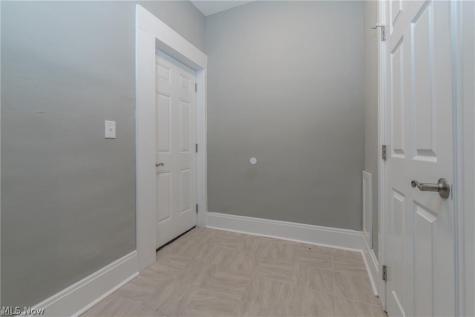 1387 W 69th Street Cleveland OH 44102