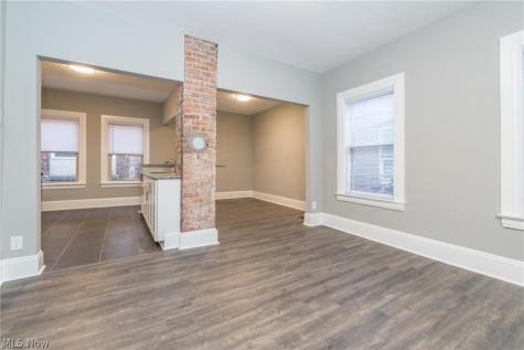 1387 W 69th Street Cleveland OH 44102