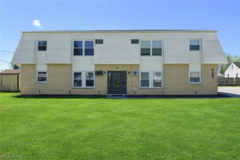 929 Cook Avenue Youngstown OH 44512