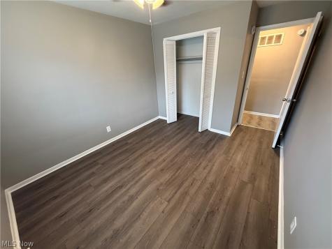 2537 Noble Road Cleveland Heights OH 44121