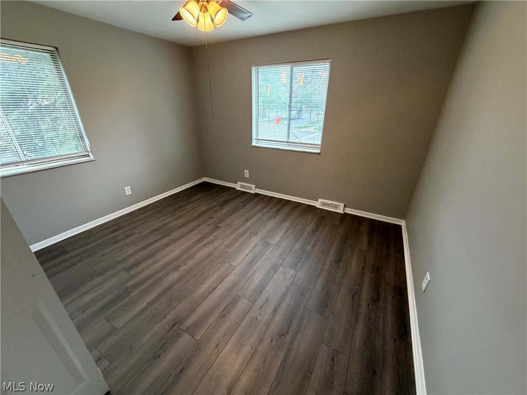 2537 Noble Road Cleveland Heights OH 44121